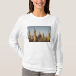 Basilika Unserer Lieben Frau auf dem Pfeiler T-Shirt