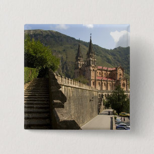Basilika von Covadonga, nordwestliches Spanien. Button