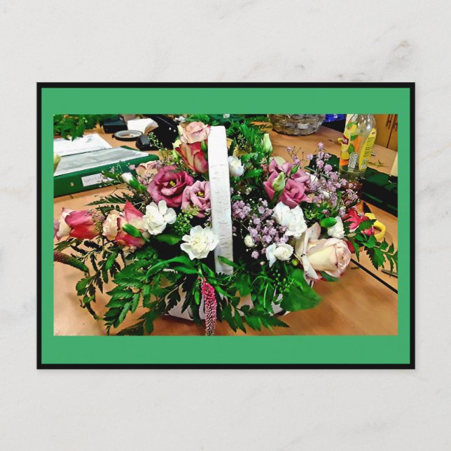 BASKET MIT HANDLE POSTKARTE (Vorderseite)