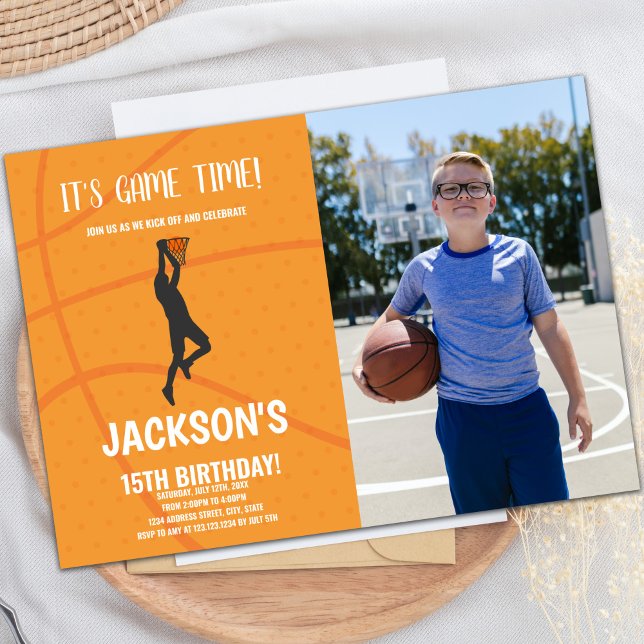 Basketball Arrière - plan Anniversaire Invitations (Basketball Background Birthday Invitations w photo)