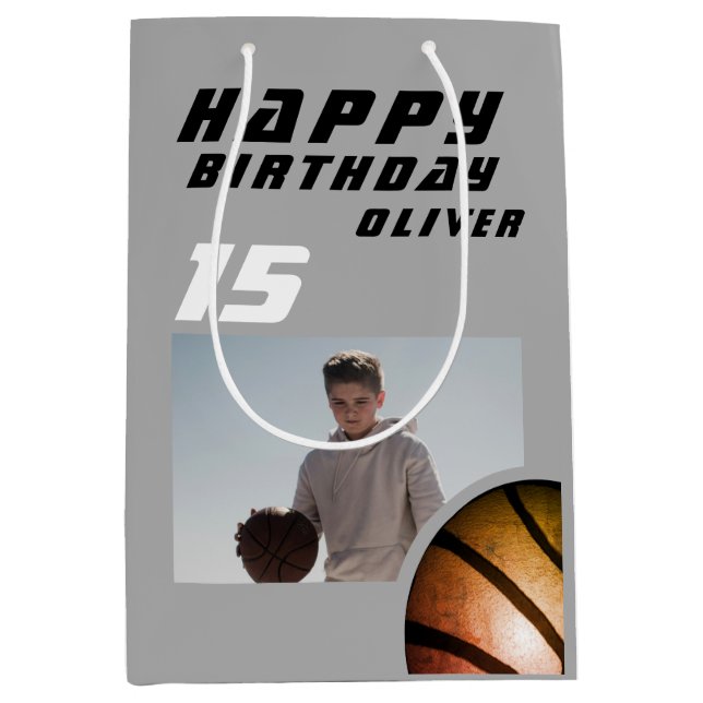 Basketball Ball Boy Foto Happy Birthday Mittlere Geschenktüte (Vorderseite)