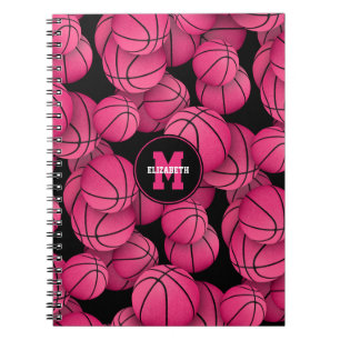 Basketball-Basketball mit personalisiertem schwarz Notizblock
