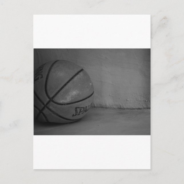 Basketball Beauty Postkarte (Vorderseite)