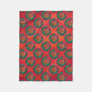 Basketball in Holly Wreath Pattern auf Rot Fleecedecke