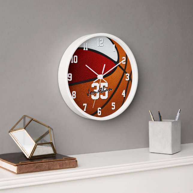 Basketball in Rot-Weiß-Mannschaft personalisiert Uhr (Büro)