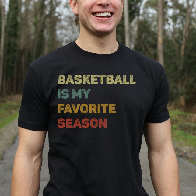Basketball ist mein Lieblingssaison-Retro T-Shirt (Von Creator hochgeladen)