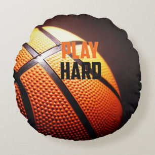 Basketball-Motivation: Spielen Sie hart durch Händ Rundes Kissen