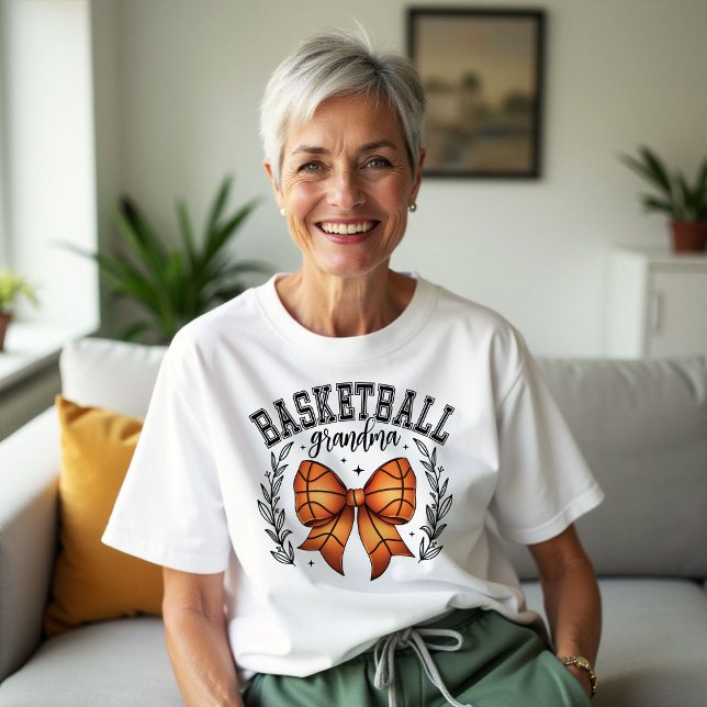 Basketball Oma T-Shirt (Von Creator hochgeladen)