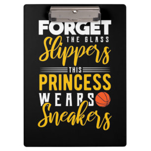 Basketball Princess trägt Sneakers Klemmbrett