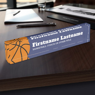 Basketball-Trainer oder körperlicher Namensplakette