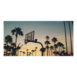Basketballplatz Palmen bei Sonnenuntergang Poster