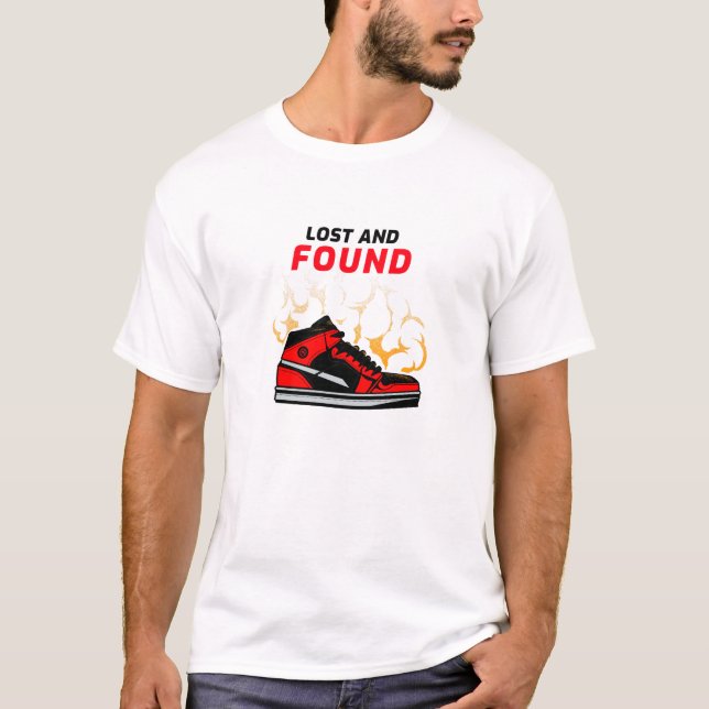 Basketballschuh verloren und gefunden T-Shirt (Vorderseite)