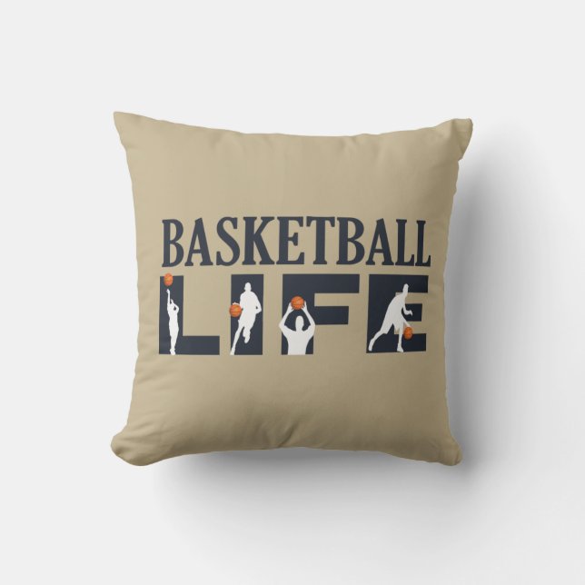 Basketballspieler, die mit orangefarbenem Ball tre Kissen (Vorderseite)