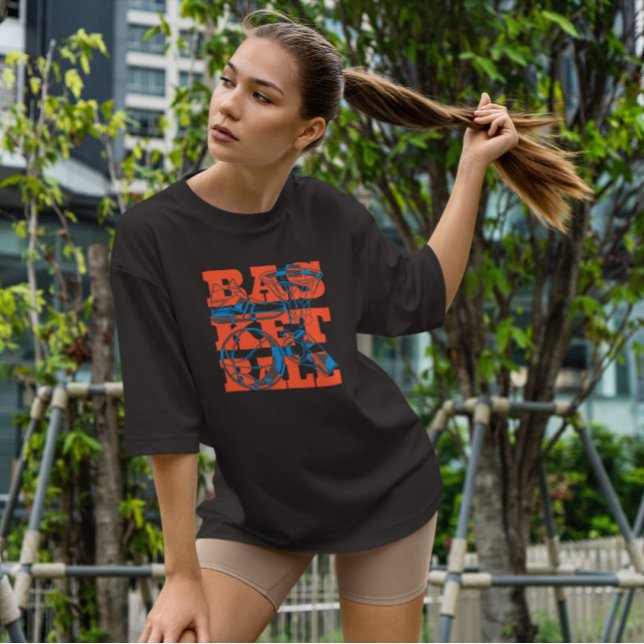 Basketballsportausrüstung T-Shirt (Von Creator hochgeladen)