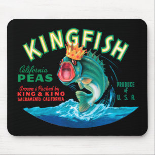 Bass-Fische, die eine Krone auf einem schwarzen Mousepad
