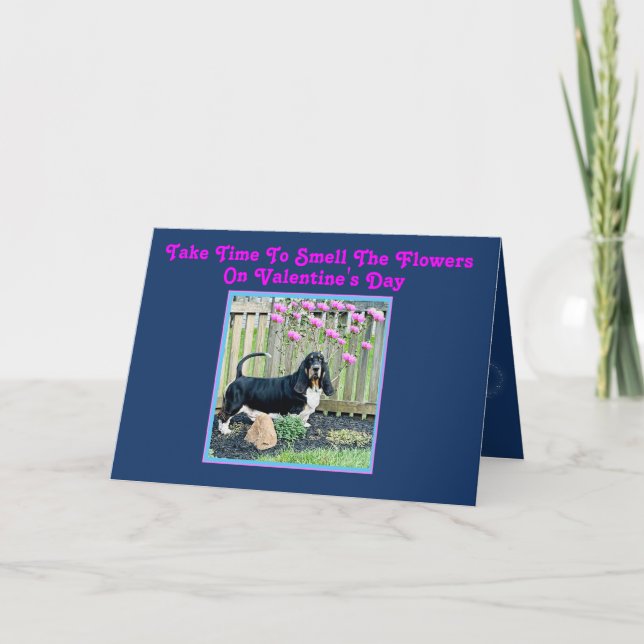 Basset & Blume auf der Funny Valentine Day Card Karte (Vorderseite)