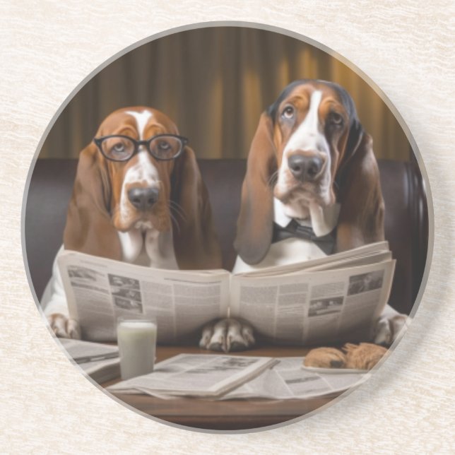 Basset hackt beim Lesen der Zeitung Getränkeuntersetzer (Vorne)