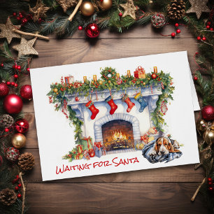 Basset Hound Dog attend Père Noël