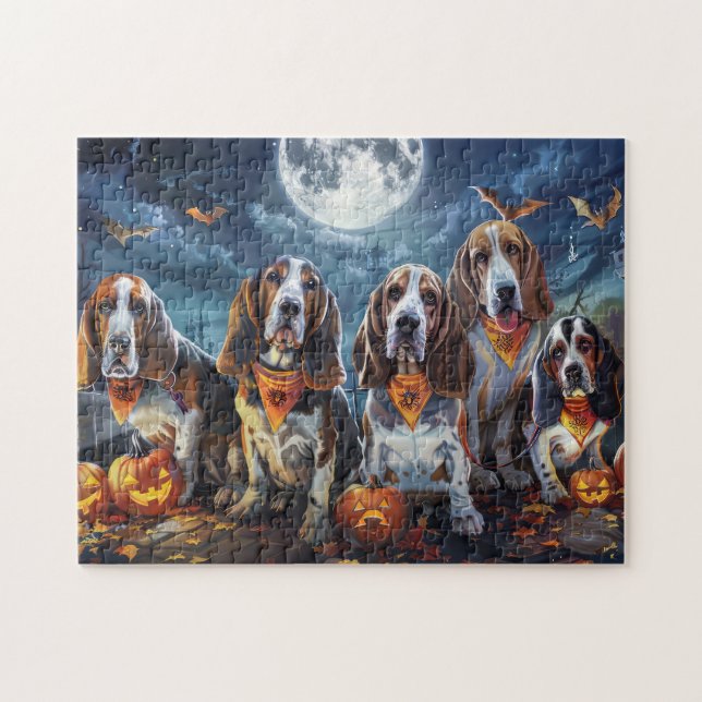 Basset Hound Halloween Spooky (Horizontal)