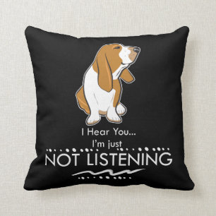 Basset Hound-Hund - hören Sie, dass Sie ich gerad Kissen