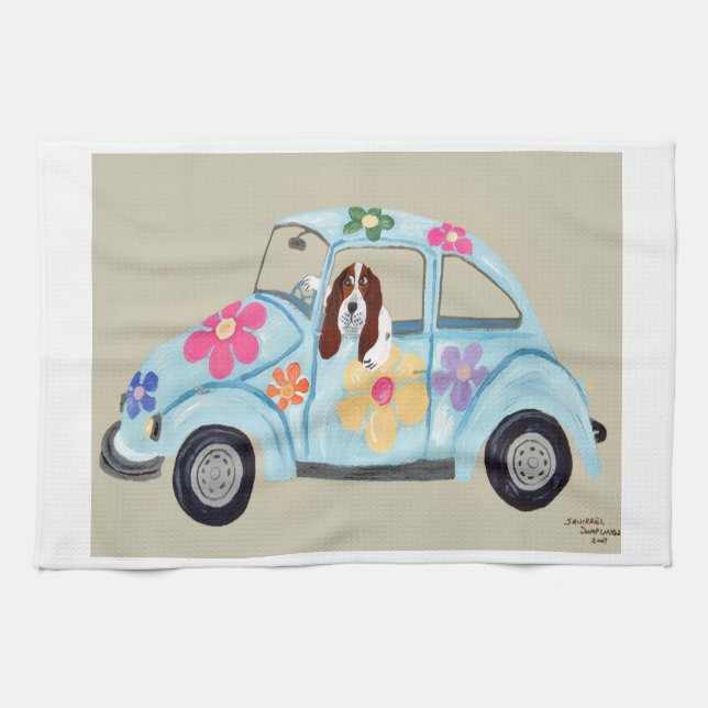 Basset Hound in Hippie car  Geschirrtuch (Horizontal)