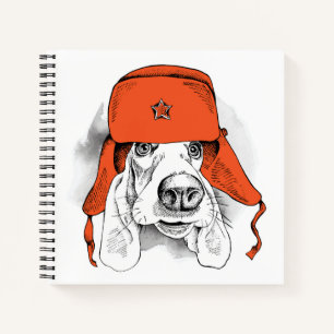 Basset Hound   Red Ushanka Hat Notizbuch
