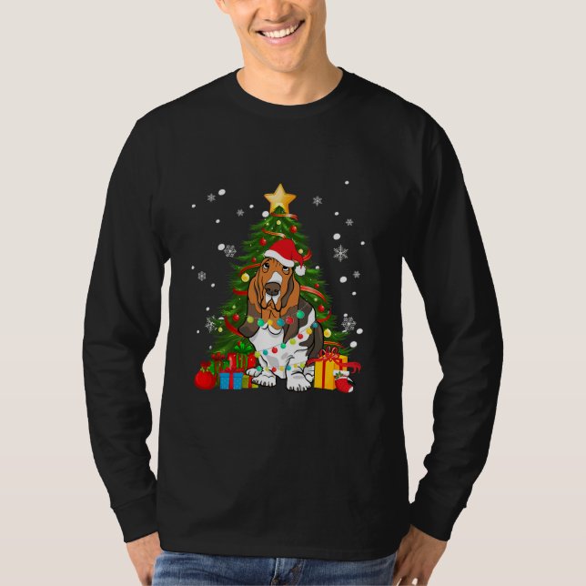 Basset Hound Santa Christmas Tree Light Pajama T-Shirt (Vorderseite)
