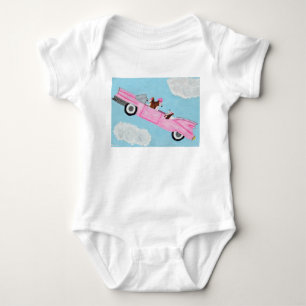Basset Hounds im rosa Cabrio T-Shirt Baby Strampler