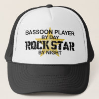 Bassoon-Spieler-Rockstar bis zum Nacht