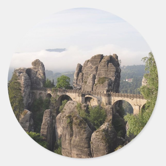 Bastei Bridge in Deutschland Rundaufkleber Runder Aufkleber (Vorderseite)