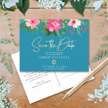 Bat Mitzvah Blue Save the Date Floral Watercolor Einladungspostkarte<br><div class="desc">Achten Sie darauf, dass alle Ihre Freunde und Verwandten den Meilenstein Ihrer Tochter Bat Mitzvah feiern können! Schicken Sie diese schicke, personalisierte "Save the Date" Ankündigungskarte. Eine schicke, atemberaubende, pinkfarbene und pfirsichfarbene Aquarellfarbe mit Imitaten, Goldfolien-Schrift Typografie und modernen weißen Sans Serifenprägung überlagern einen staubigen, türkisfarbenen aquamarin blauen Hintergrund. Personalisieren Sie...</div>