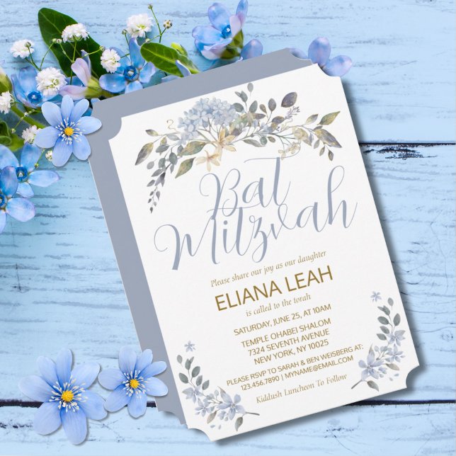 Bat Mitzvah Blue Watercolor Floral Einladung (Pretty Blue Floral Bat Mitzvah Invitation)