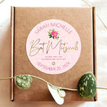 Bat Mitzvah Floral Pink Wasserfarbe Gold Skript Runder Aufkleber<br><div class="desc">Seien Sie stolz, freuen Sie sich und feiern Sie diesen Meilenstein Ihres Lieblings-Bat Mitzvah, wenn Sie diesen raffinierten, personalisierten Aufkleber verwenden! Eine schicke, atemberaubende, heiß rosa, florale Aquarellfarbe, Imitate Goldfolienskripte Typografie und Star of David, sowie moderne staubige Rose sans serif type Overlay ein weiches pink & konfetti Punkte Hintergrund. Personalisieren...</div>