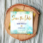 Bat Mitzvah Girly Turquoise Watercolor & Golden Fo Save The Date<br><div class="desc">Achten Sie darauf, dass alle Ihre Freunde und Verwandten den Meilenstein Ihrer Tochter Bat Mitzvah feiern können! Versenden Sie dieses atemberaubende, moderne, funkelnd Imitat-Folie und Glitzer-Punkte und Typografie-Skript vor einem türkisblauen Aquarellhintergrund, personalisierte "Save the Date" Ankündigungskarte. Imitate goldene Folie mit einem weißen Stern von David schmückt die Rückseite. Personalisieren Sie...</div>