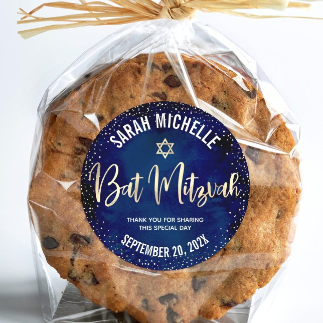 Bat Mitzvah Modern Navy Blue Gold Glitzer Script Runder Aufkleber (Von Creator hochgeladen)