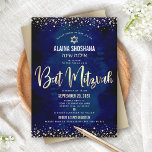 Bat Mitzvah Modern Navy Gold Foil Glitzer Script Einladung<br><div class="desc">Seien Sie stolz, freuen Sie sich und präsentieren Sie diesen Meilenstein Ihres Lieblings-Bat Mitzvah! Senden Sie diese atemberaubende, moderne, raffinierte, personalisierte hebräische Namenseinladung für eine Veranstaltung, an die Sie sich erinnern können. Graphische Imitate Goldfolienkalligraphie Drehbuch, Star of David, und Konfetti, überlagern einen reichen, dramatischen, marineblauen Aquarellhintergrund. Ein Imitat goldener Star...</div>