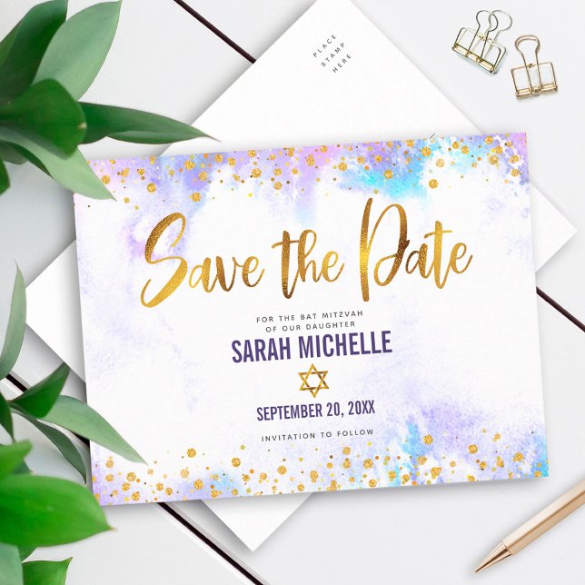 Bat Mitzvah Save the Date Gold Lila Wasserfarbe Einladungspostkarte (Von Creator hochgeladen)