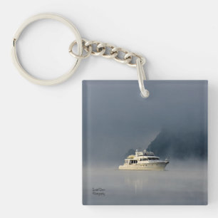 Bateau à Foggy Morning
