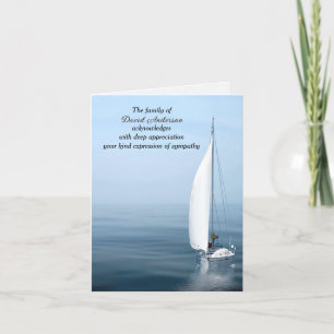 Bateau à voile sur l'eau pour la Carte de remercie