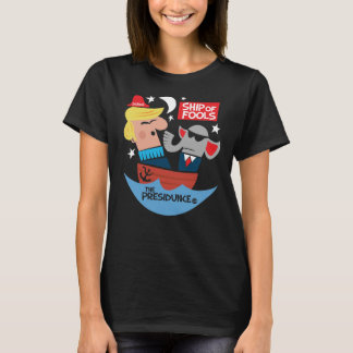 Bateau d'anti T-shirt d'atout d'imbéciles