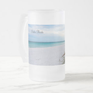 Bateau De Mer Et Plage De Sable Blanc Matin De Mug