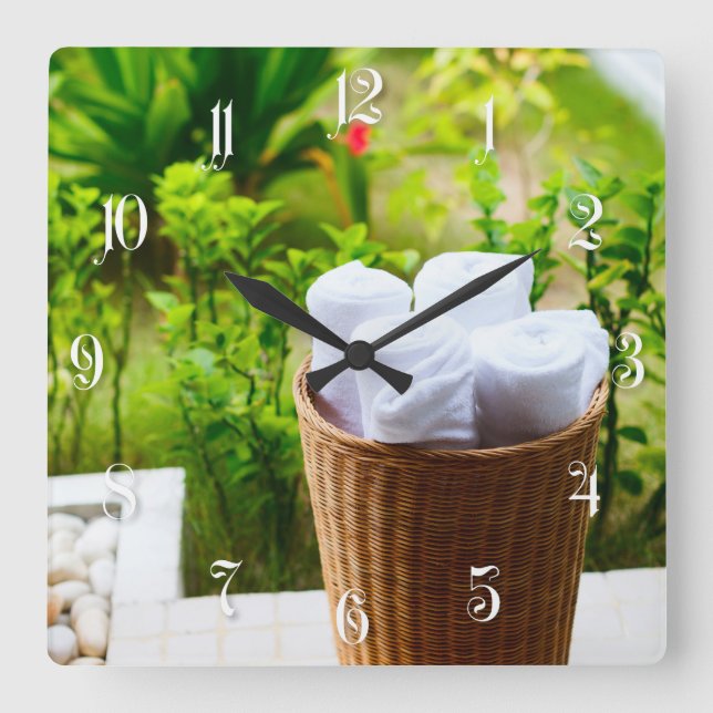 Bathroom Details Quadratische Wanduhr (Vorderseite)
