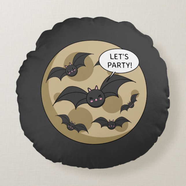Bats Having Party on Full Moon Rundes Kissen (Vorderseite)