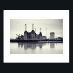 Battersea Power Station, London Poster<br><div class="desc">Moody Image der Battersea Power Station,  London,  Großbritannien</div>