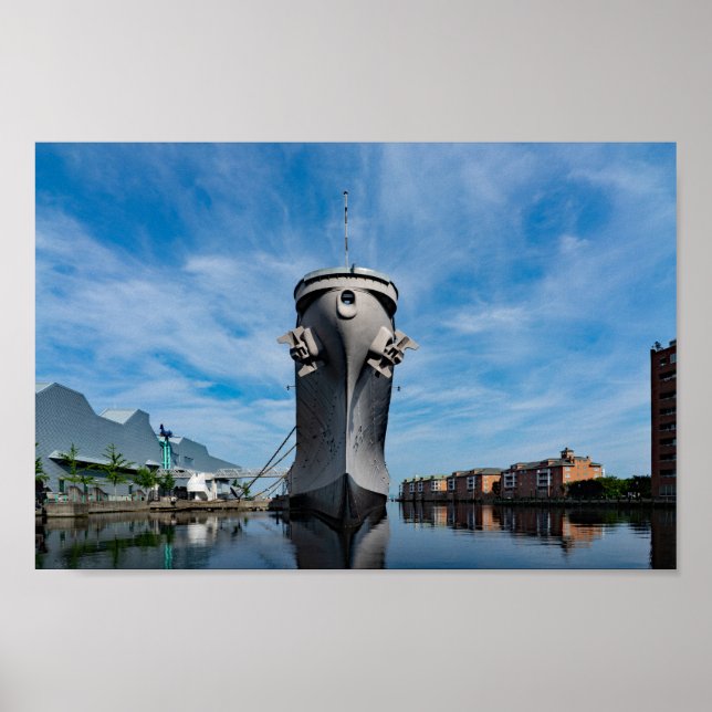 Battleship USS Wisconsin BB-64 Dead Ahead Poster (Vorne)