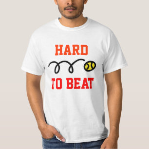 Battre dur le T-shirt de tennis