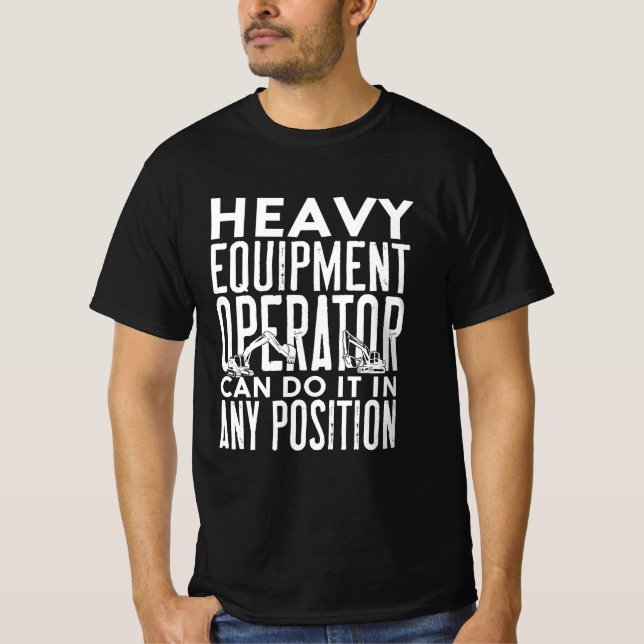 Bauarbeiter für sonnige schwere Ausrüstung T-Shirt (Vorderseite)