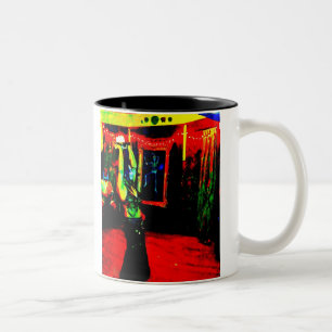 Bauchtänzerin mit Feuer Zweifarbige Tasse