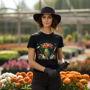 Bauen Sie Ihr Blumengartendesign auf der Welt T-Shirt