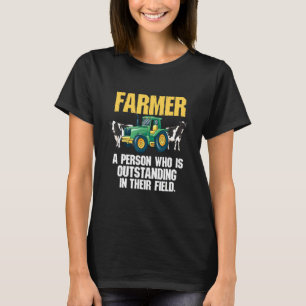 Bauer, der in seinem Fachbereich herausragt T-Shirt